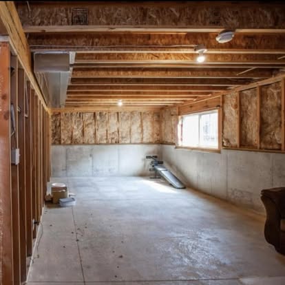 Basement before ALX remodeling work